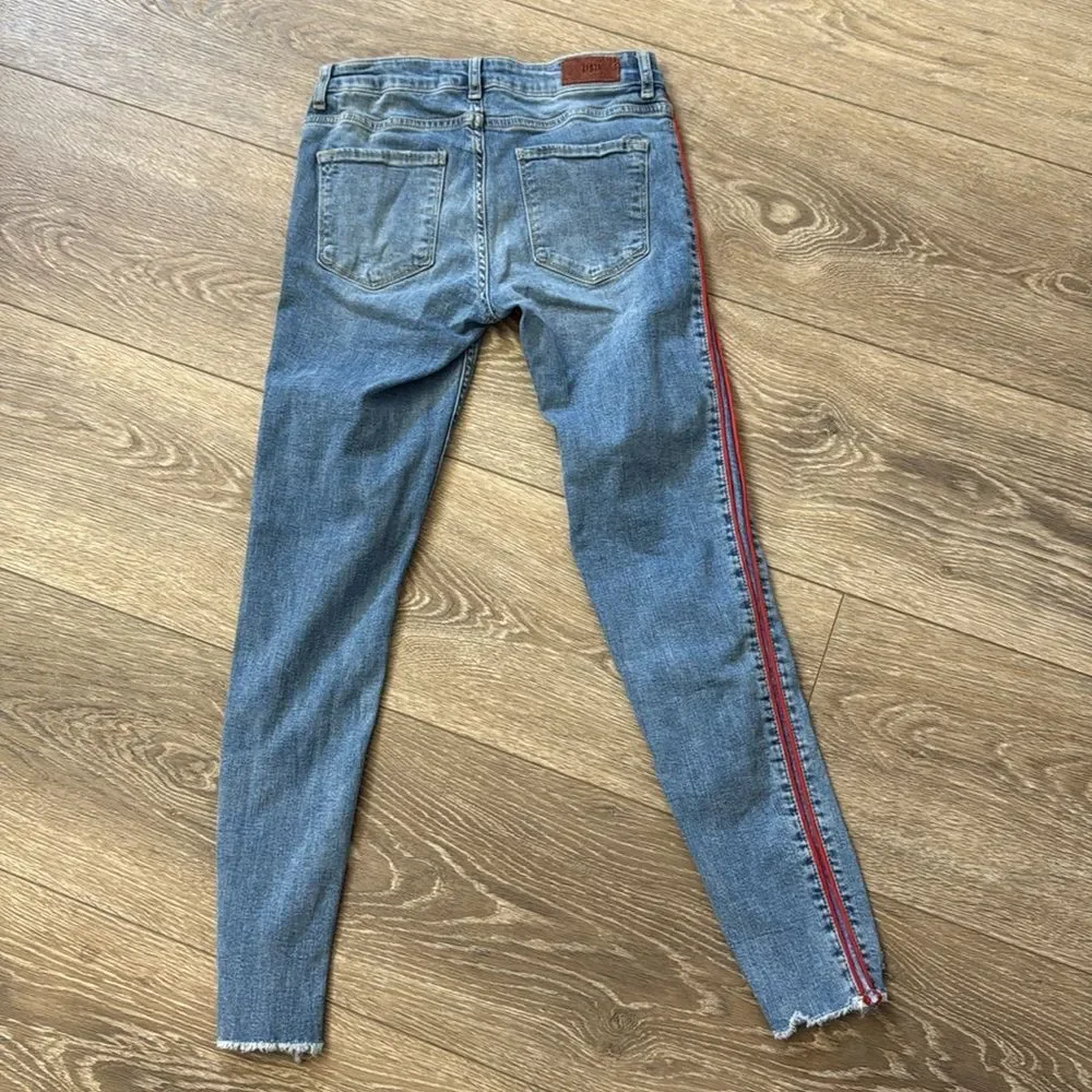 Zara Basic Z1975 Denim Distressed Skinny Jeans Light Wash Red Stripe Size 4